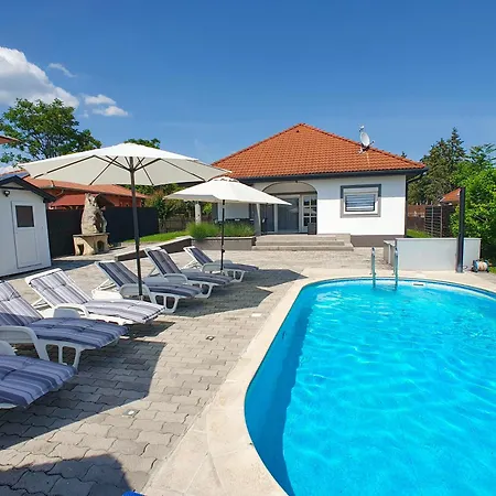 빌라 Maxi Mit Pool - Biro Tours Nr 72